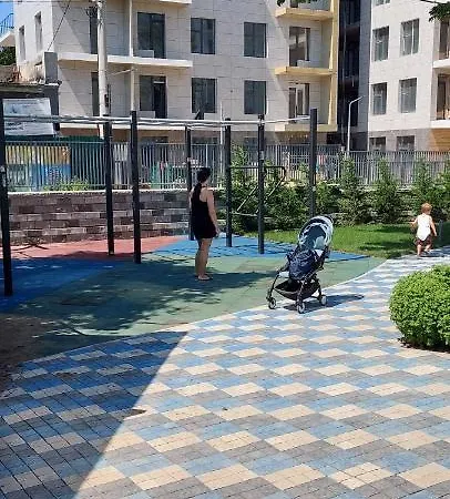 возле моря * Odessza
